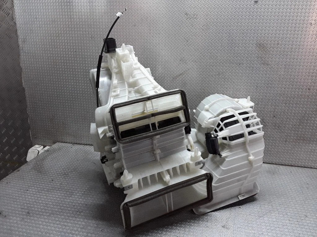 Salongi kütte- ja kliimaploki komplekt – Fiat Punto (188) (1999-2010)