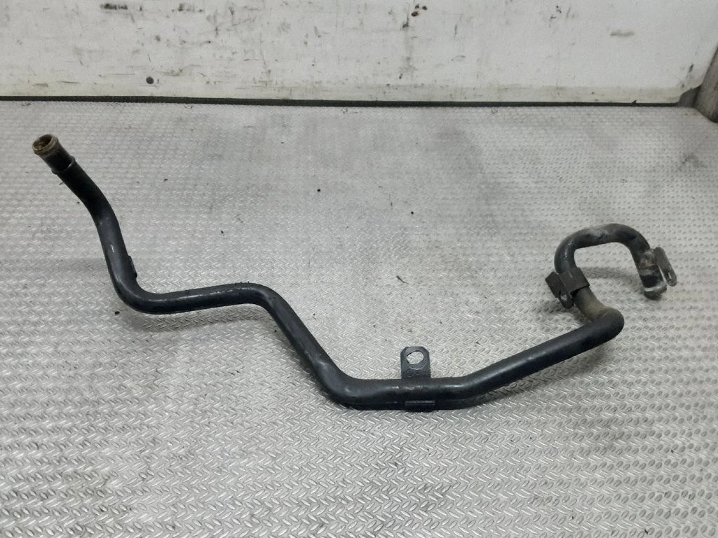 Engine coolant pipe/hose – Volkswagen Touran I (2003-2010)