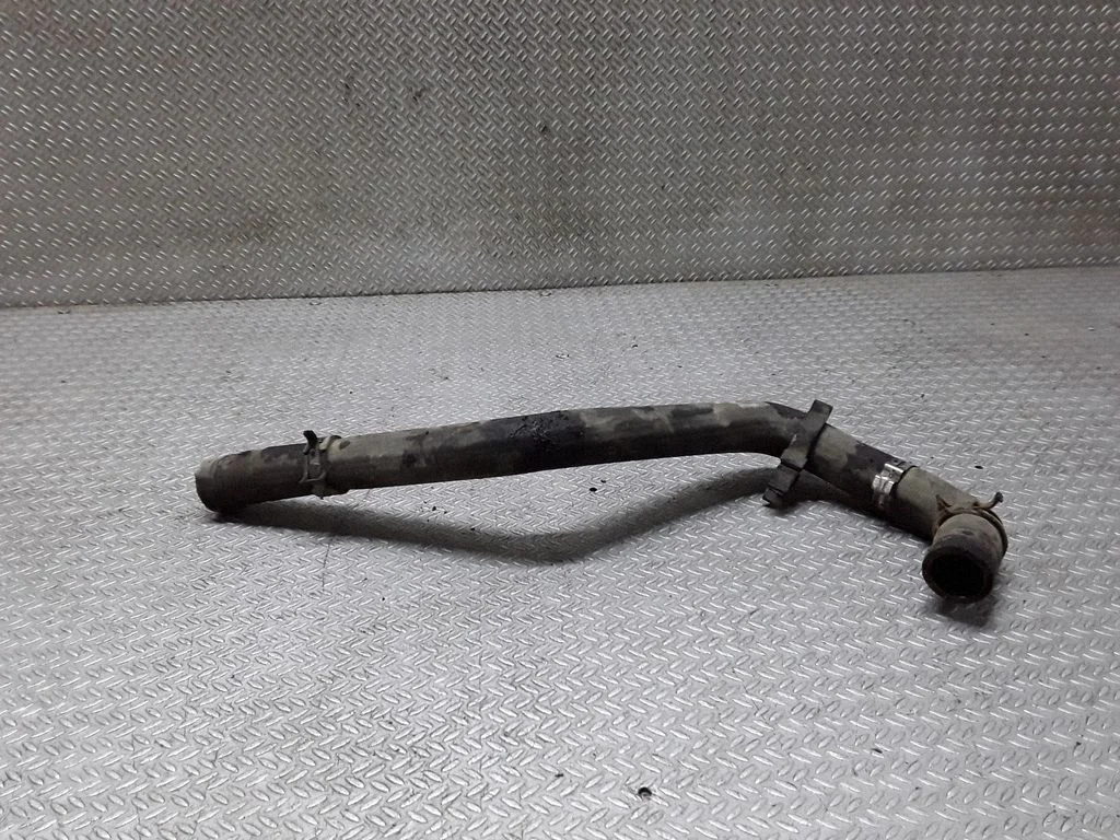 Engine coolant pipe/hose – Nissan Micra (2003-2007)
