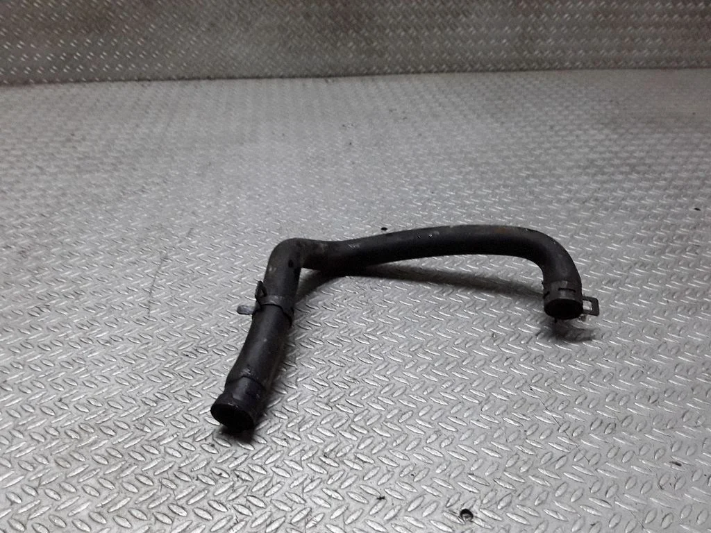 Engine coolant pipe/hose – Nissan Micra (2003-2007)