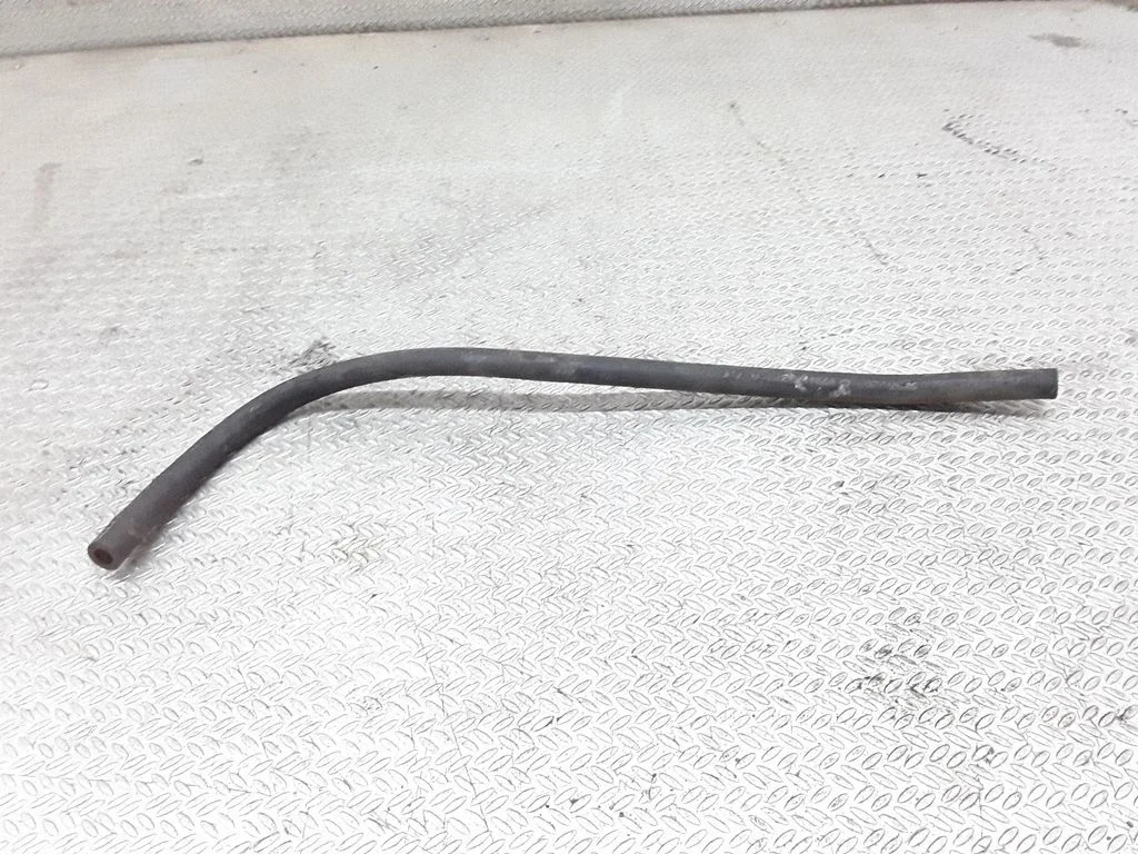 Engine coolant pipe/hose – Mitsubishi Colt CZ3 (2006-2009)