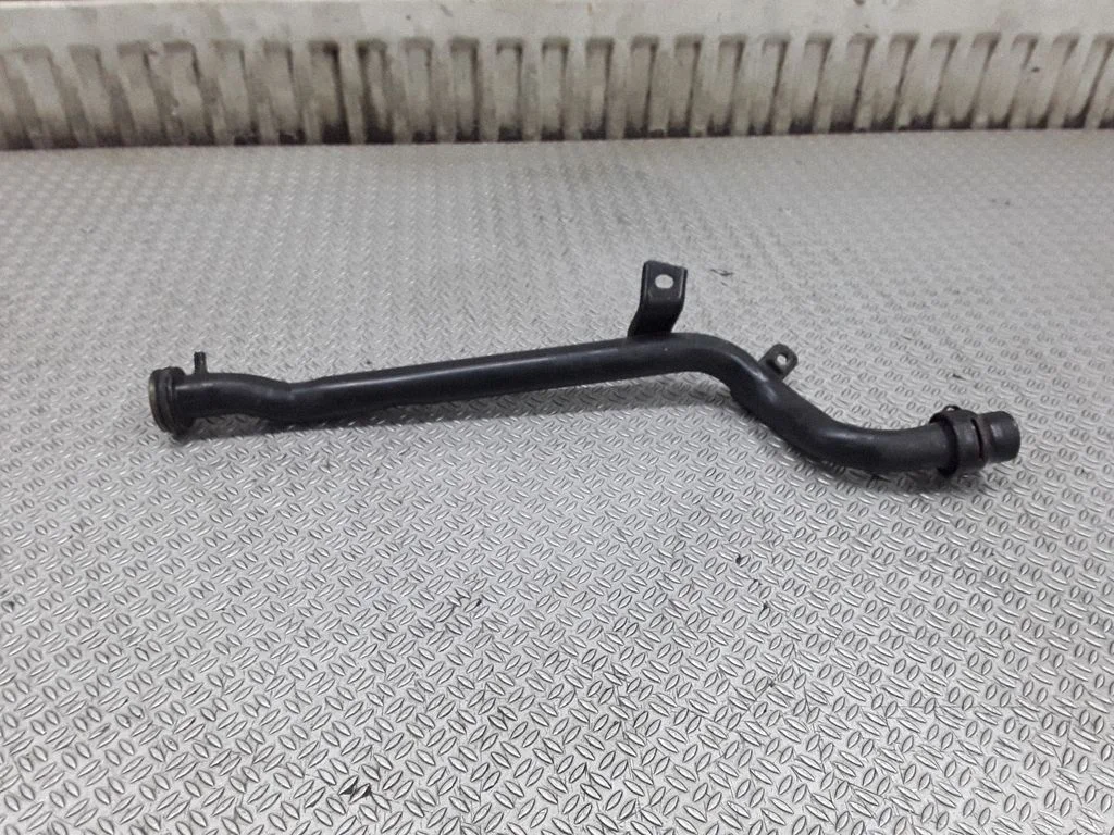 Engine coolant pipe/hose – Audi A6 Allroad C5 (1999-2005)
