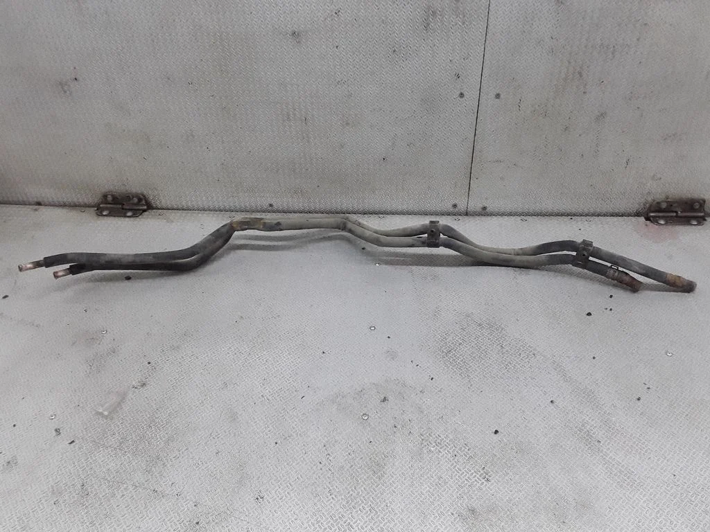 Engine coolant pipe/hose – Mitsubishi Grandis (2003-2011)