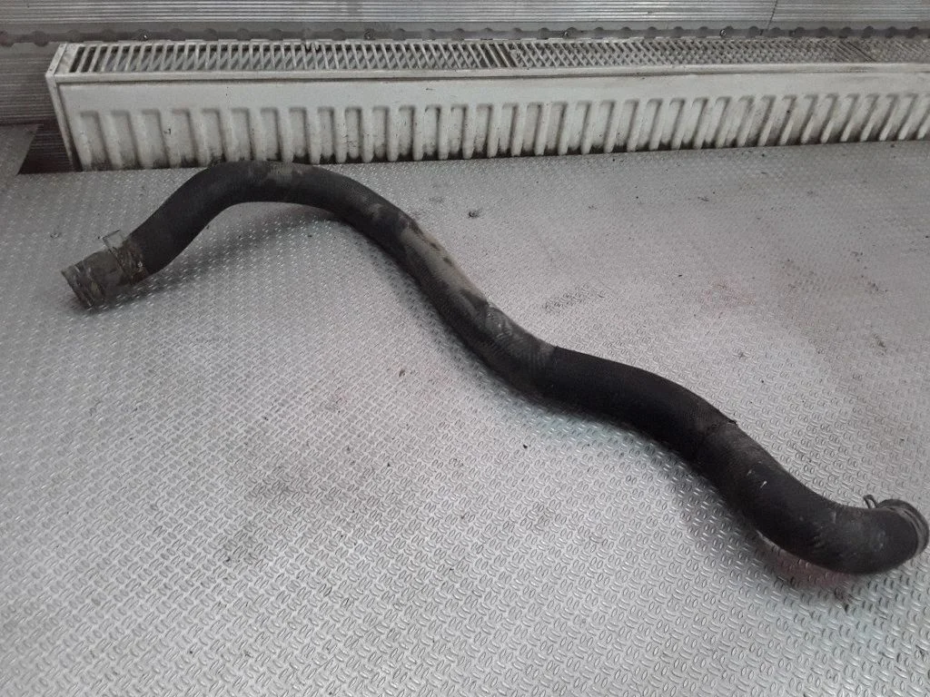 Engine coolant pipe/hose – Ford Maverick (2001-2007)