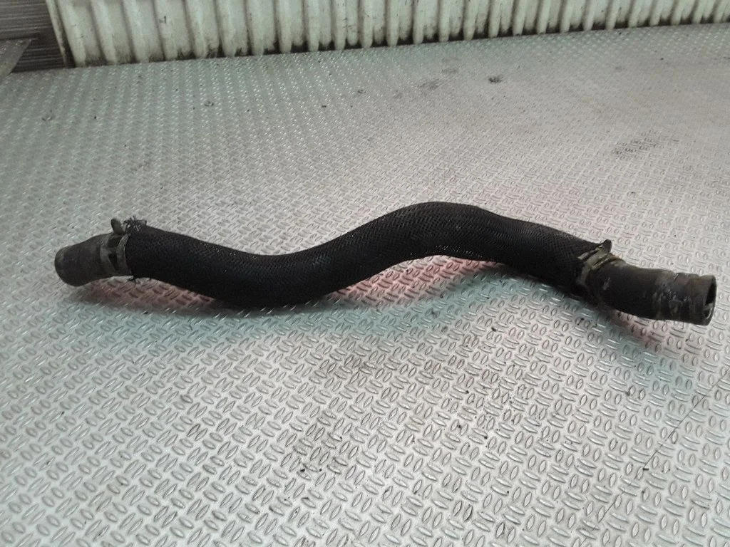Engine coolant pipe/hose – Ford Maverick (2001-2007)