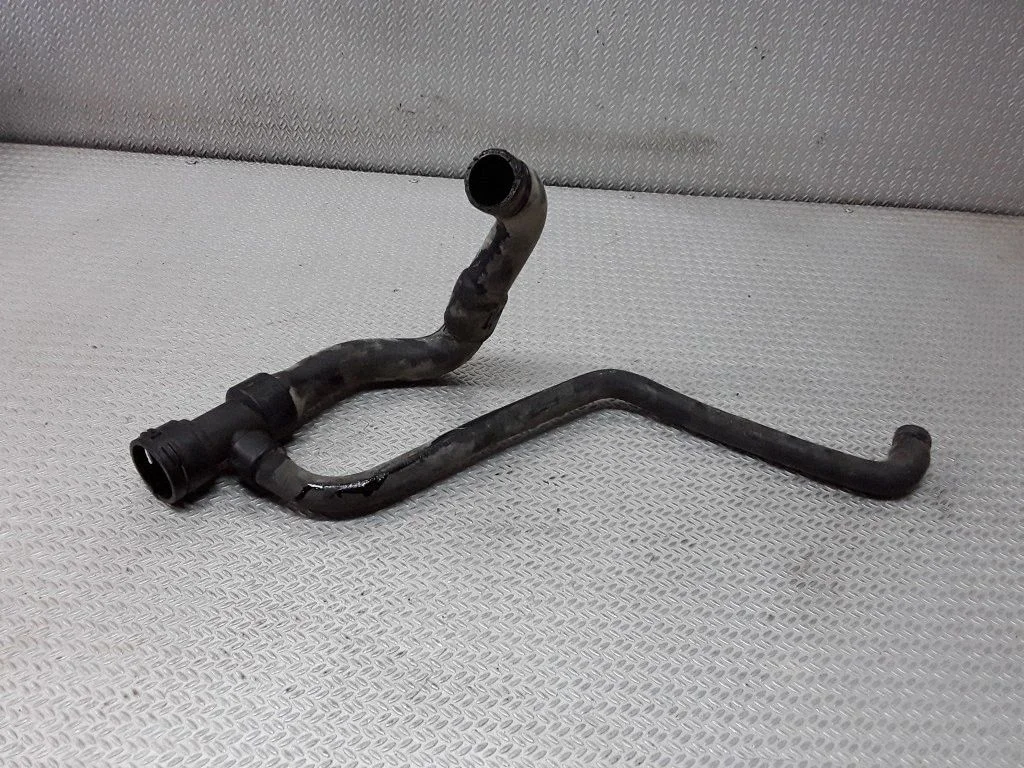Engine coolant pipe/hose 8D01210556