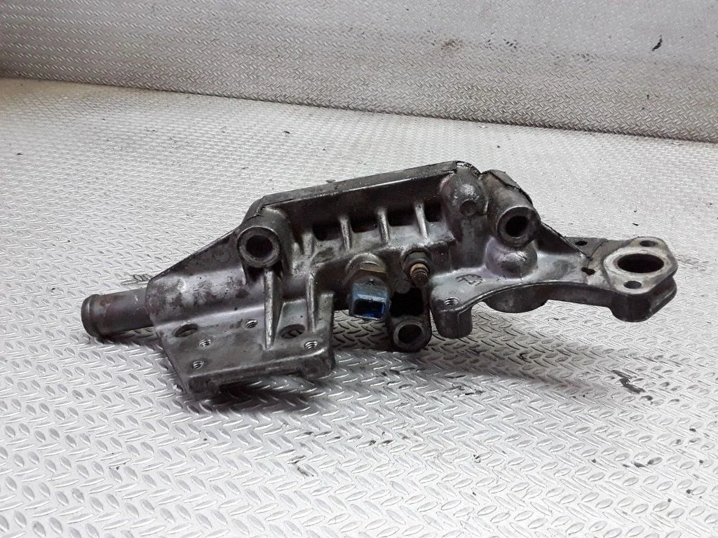 Engine coolant pipe/hose 90501694