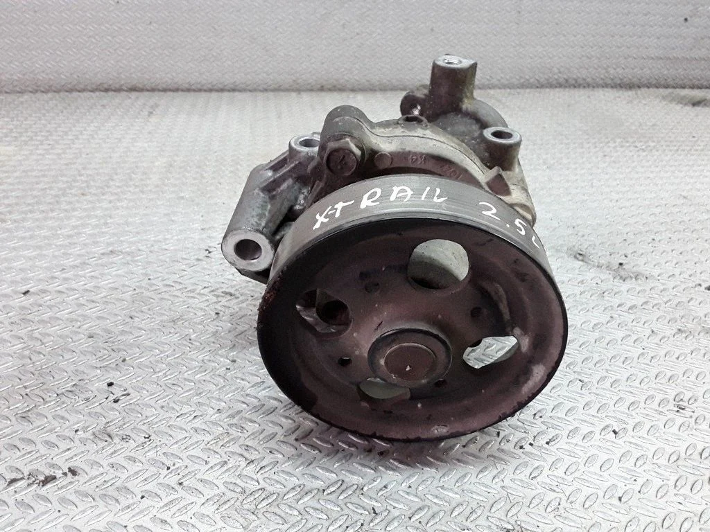 Water pump – Nissan X-Trail T30 (2001-2007)