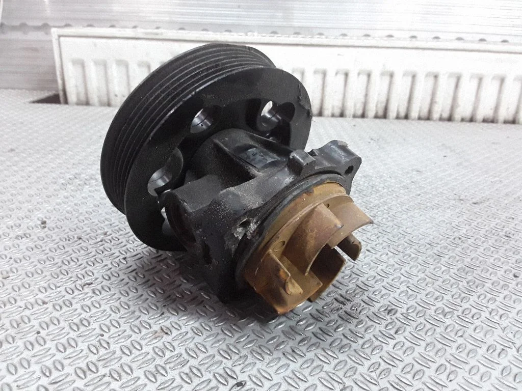 Pompa wody – Opel Corsa C (2000-2006)