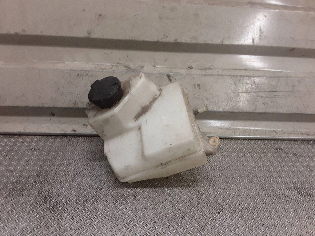 Dzesēšanas šķidruma izplešanās tvertne – KIA Ceed (2012-2018)