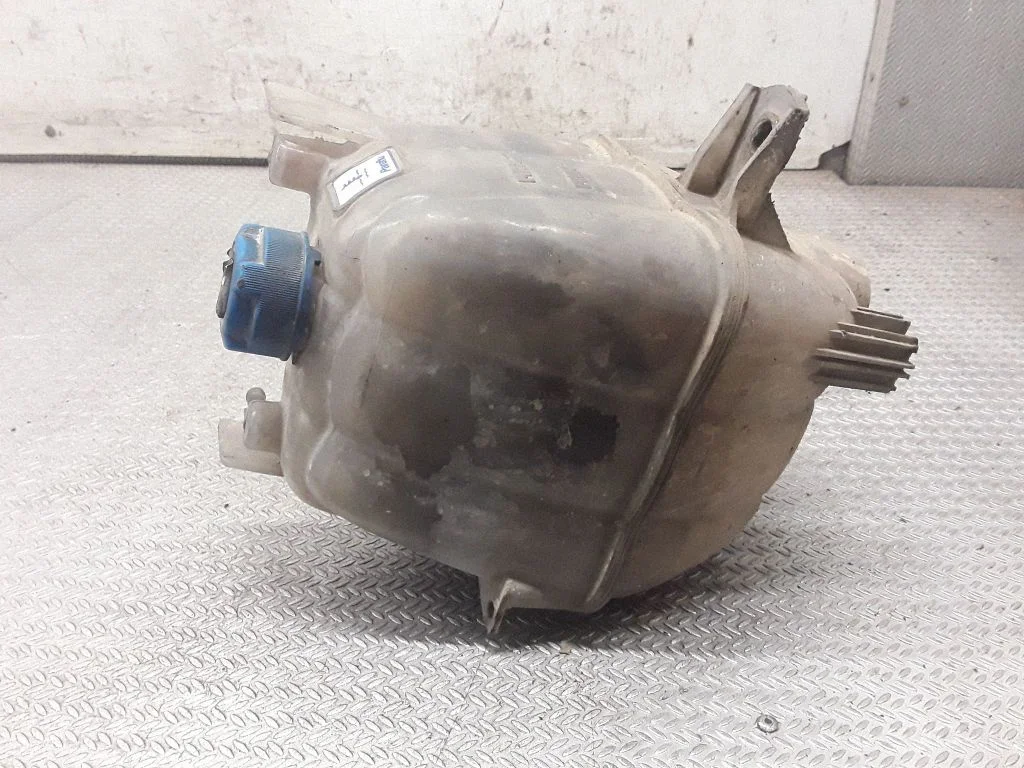 Coolant expansion tank/reservoir – Citroen Jumper (2007-2013)