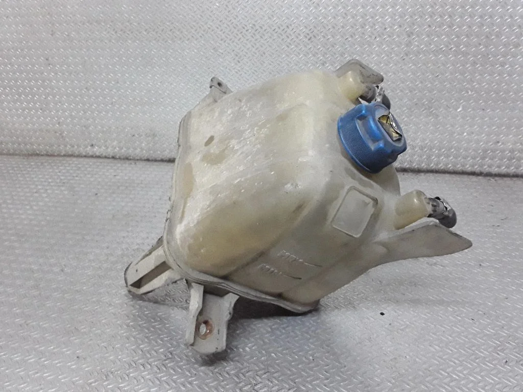 Coolant expansion tank/reservoir – Citroen Jumper (2007-2013)