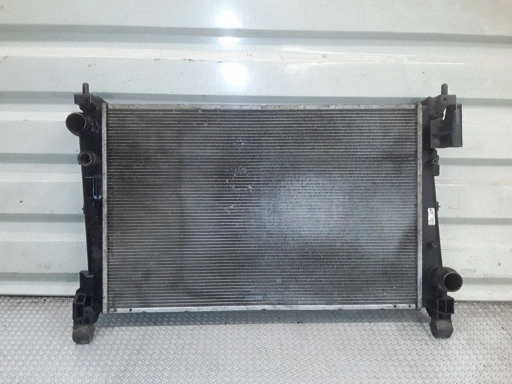 Dzesēšanas šķidruma radiators – Opel Corsa D (2006-2014)