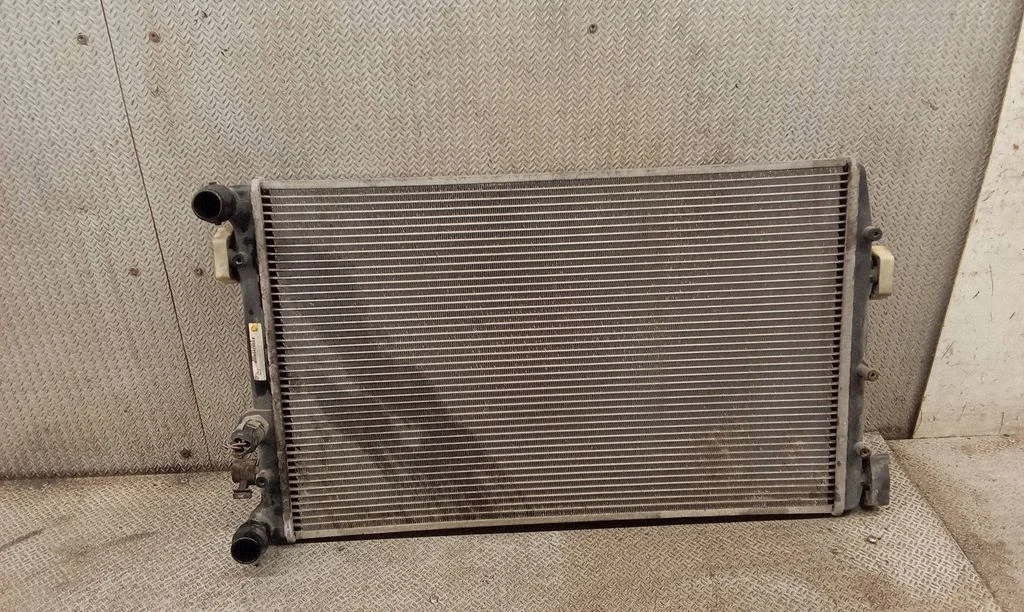 Jahutusvedeliku radiaator – Skoda Roomster (5J) (2006-2015)