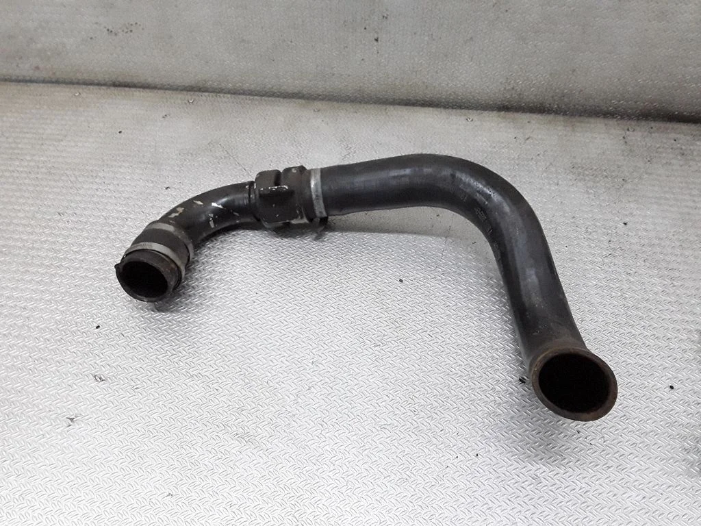 Vahejahuti voolik (-ud)/ toru (-d) – Nissan Pathfinder R51 (2005-2012)