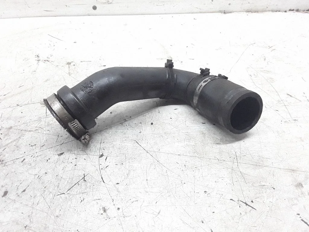 Vahejahuti voolik (-ud)/ toru (-d) – Smart ForTwo I MC01 (1999-2007)