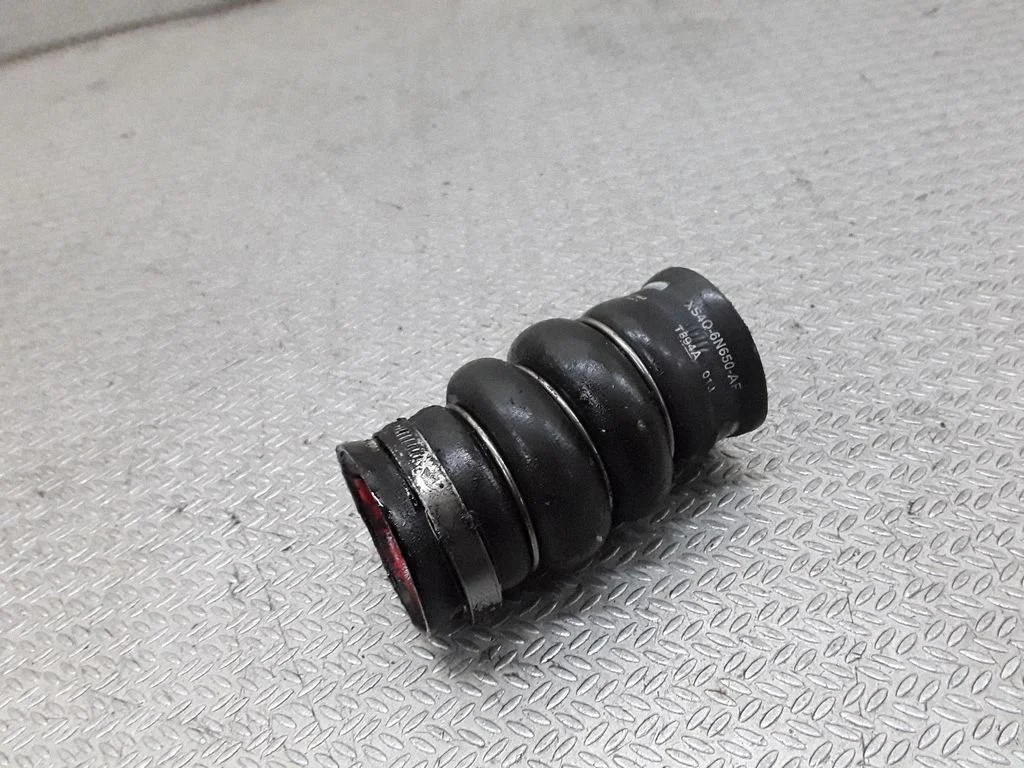 Intercooler hose/pipe XS4Q6N650AF