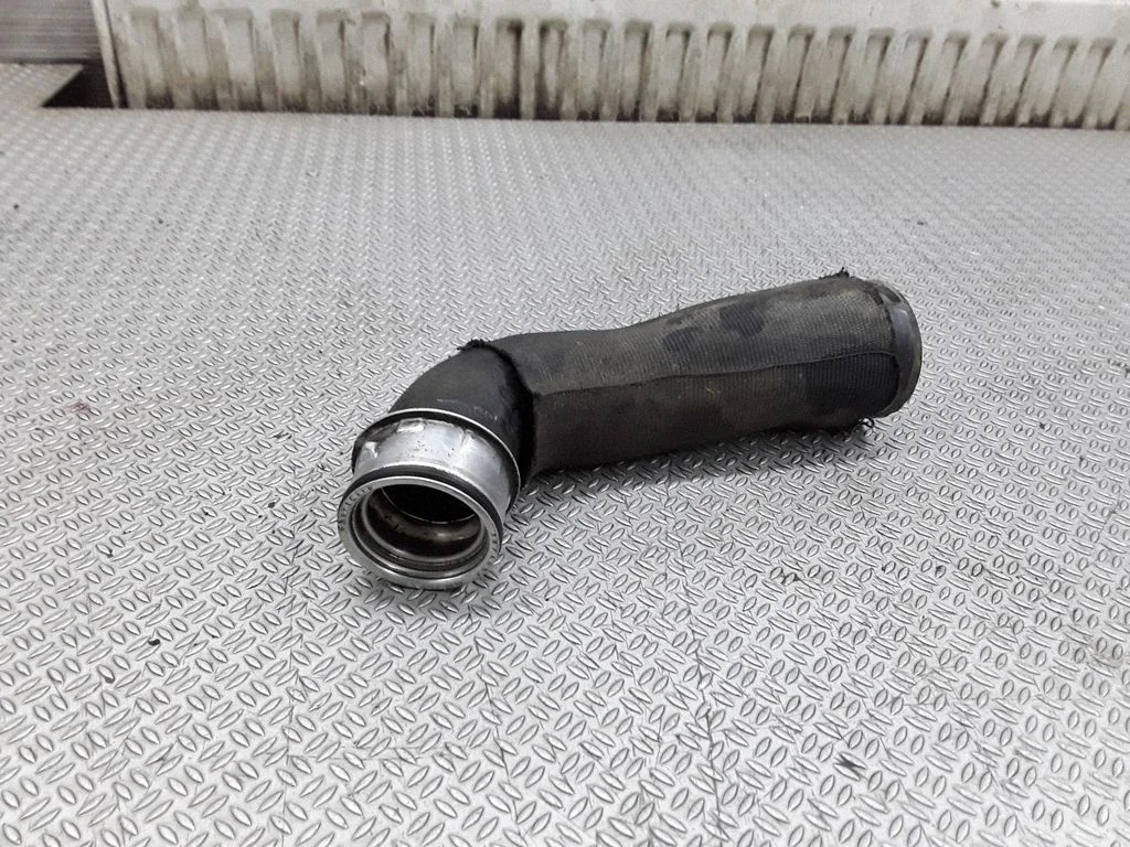 Vahejahuti voolik (-ud)/ toru (-d) – Seat Ibiza IV (6J,6P) (2008-2017)