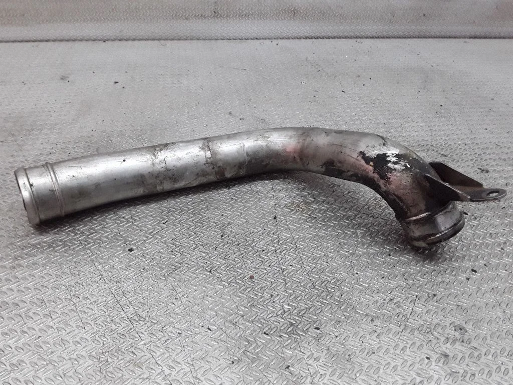Intercooler hose/pipe