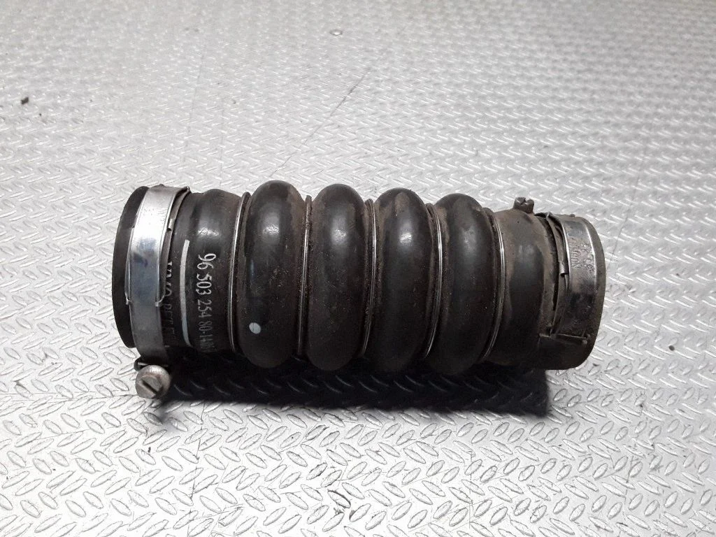 Intercooler hose/pipe – Peugeot 307 (2001-2005)