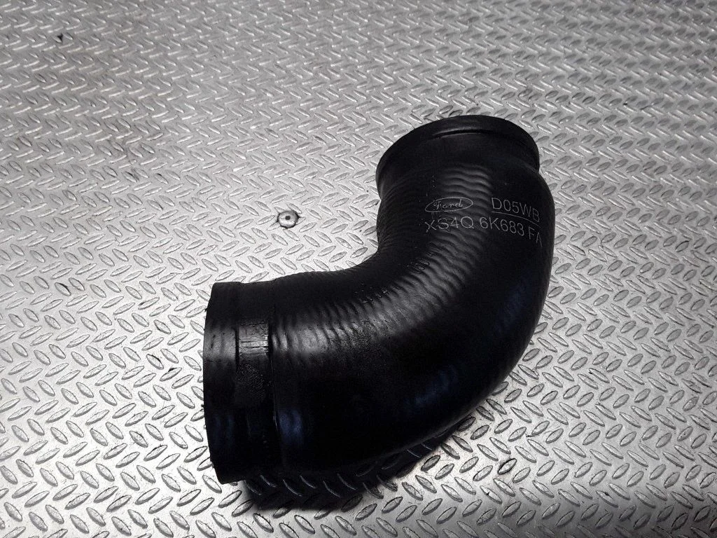 Intercooler hose/pipe XS4Q6K683FA