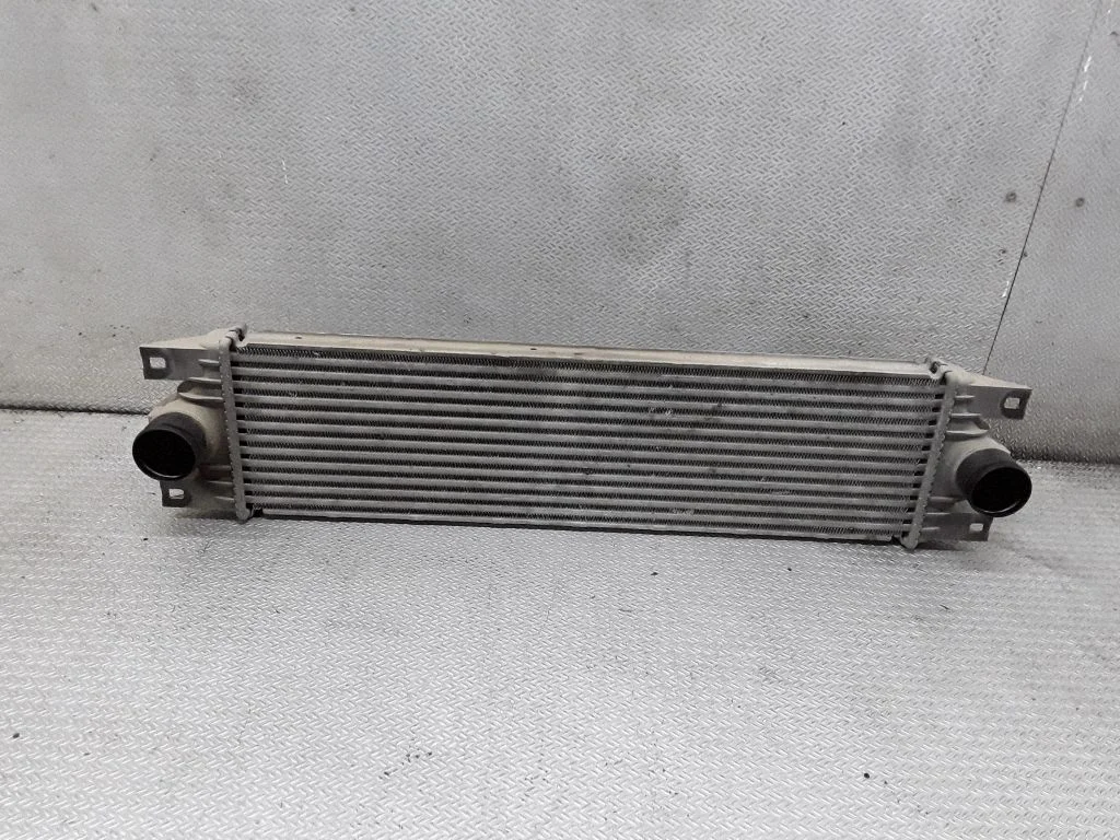 Vahejahuti radiaator – Opel Movano A (1998-2010)