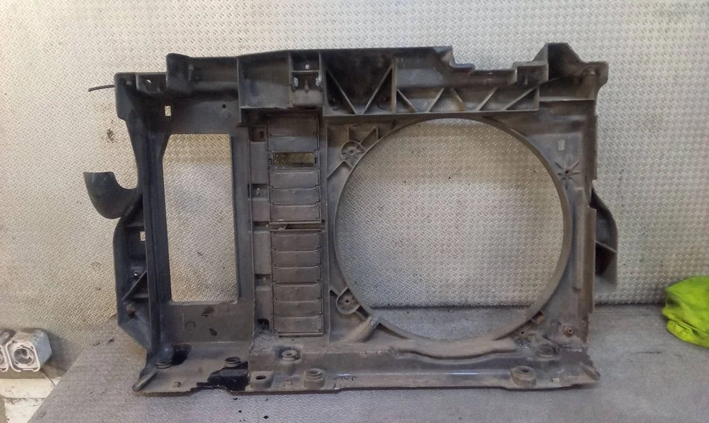 Radiator support slam panel – Citroen C5 (2008-2016)