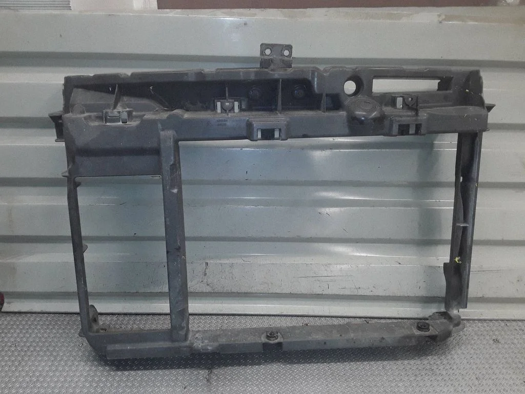 Radiator support slam panel – Citroen C3 (2005-2010)