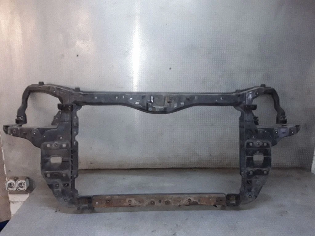 Radiator support slam panel – KIA Carens II (2007-2012)