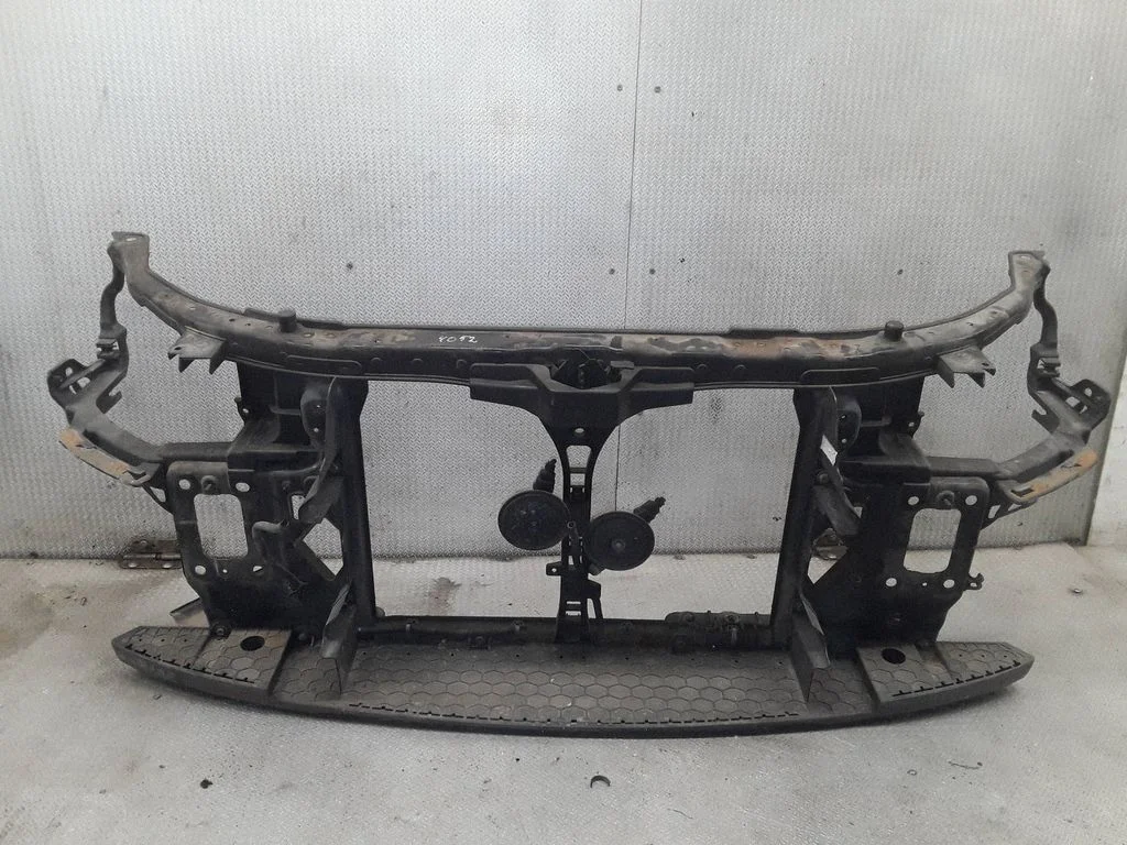 Radiator support slam panel – Hyundai i30 (2007-2012)