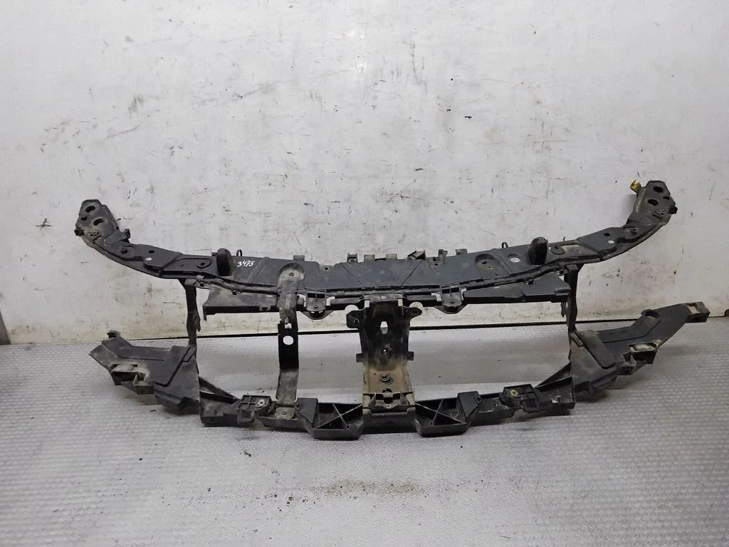 Radiator support slam panel – Renault Laguna III (2007-2015)