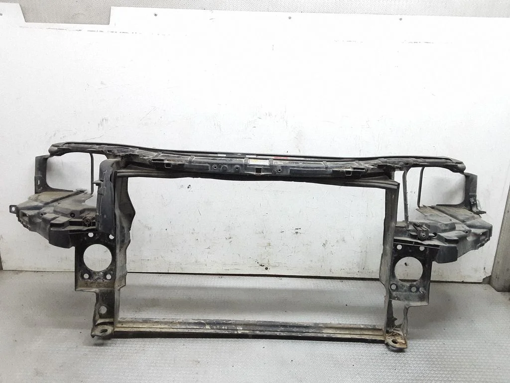 Radiator support slam panel – Audi A8 S8 D3 4E (2002-2009)