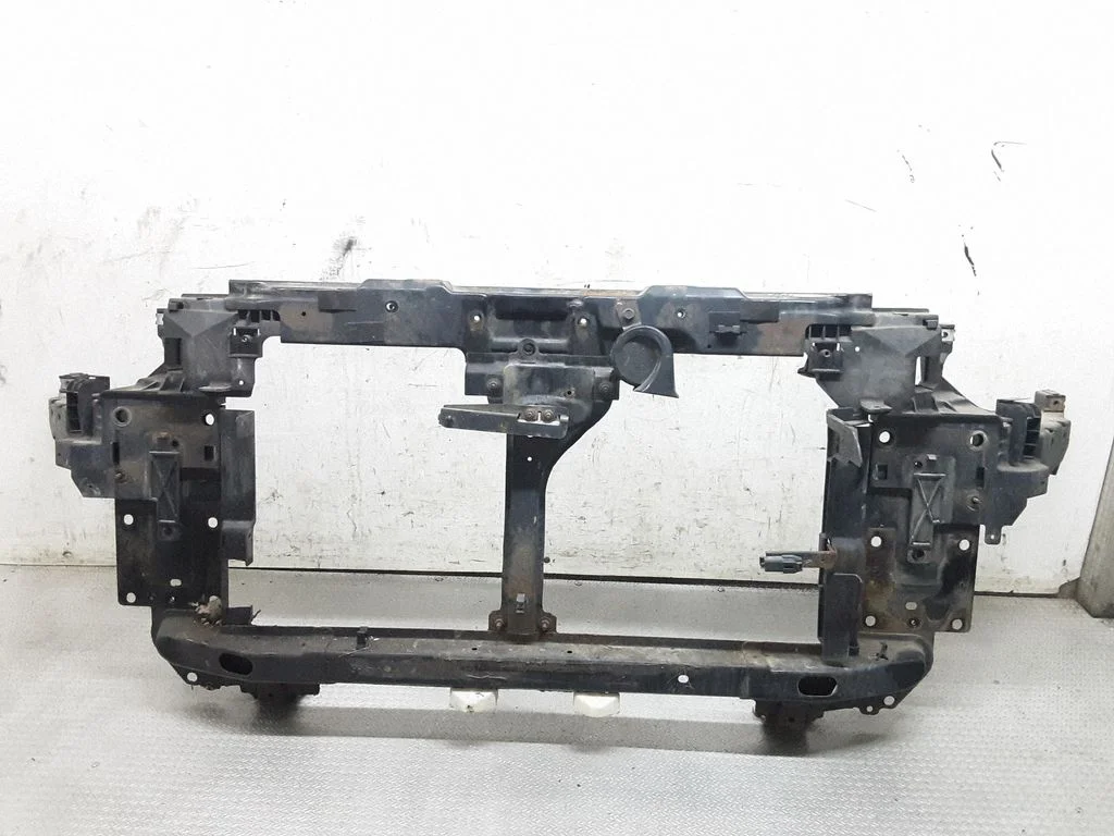 Radiator support slam panel – Nissan Murano Z50 (2002-2008)