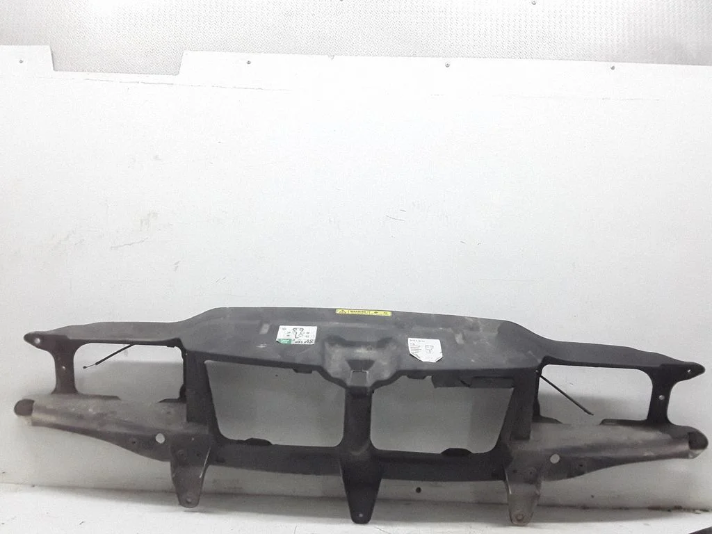Radiatoru panelis – Volvo S70  V70  V70 XC (1997-2000)