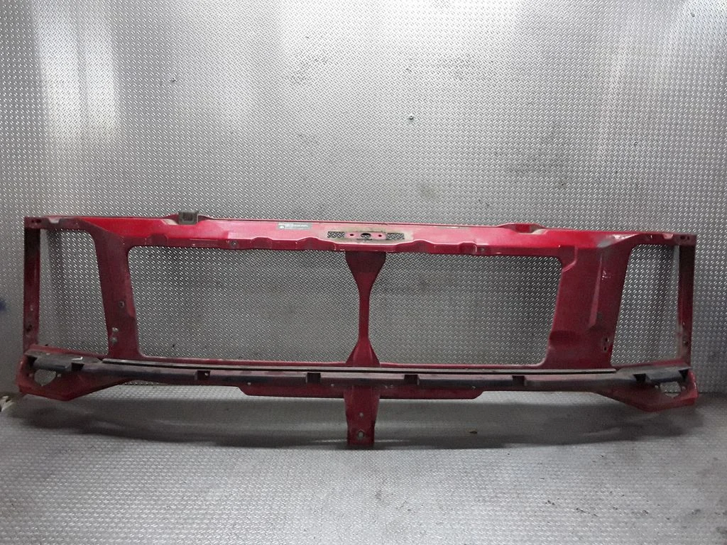 Radiator support slam panel – Volkswagen Jetta III (1992-1999)