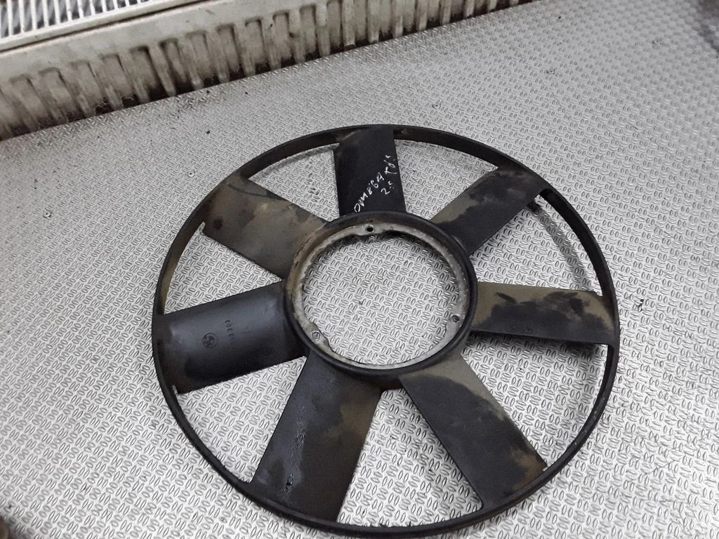 Ventilatora lāpstiņrats – Opel Omega B2 (1999-2003)