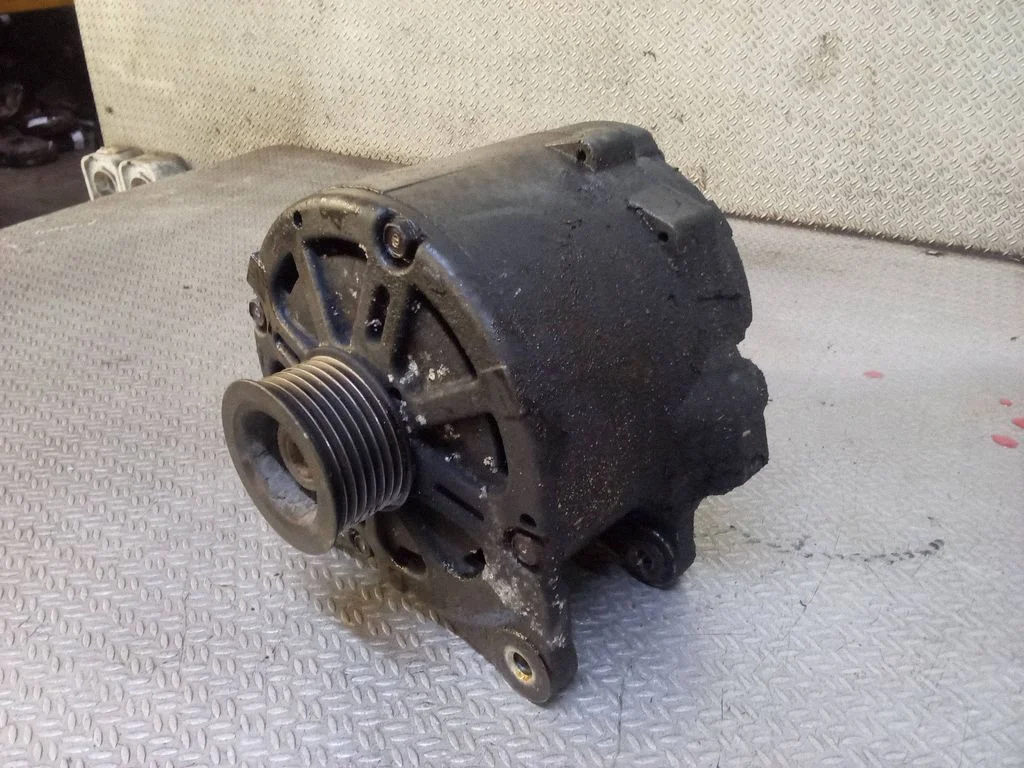 Generaator – Audi A8 S8 D3 4E (2002-2009)