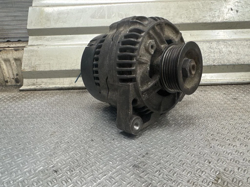 Ģenerators 046903015F