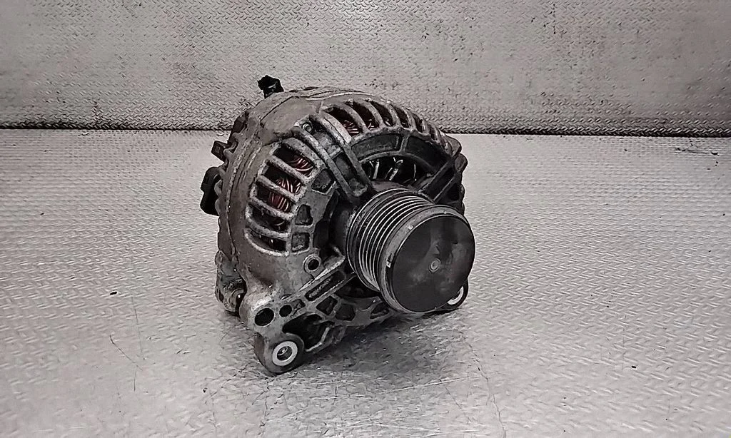 Generator/alternator – Mitsubishi Outlander (2007-2012)