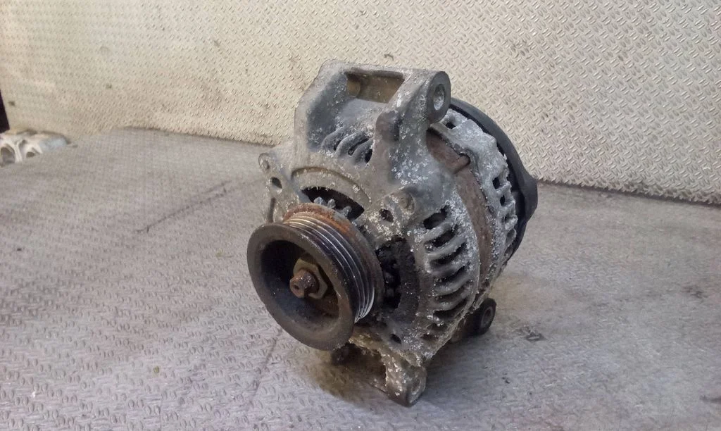 Generator/alternator – Dodge Stratus (2001-2006)