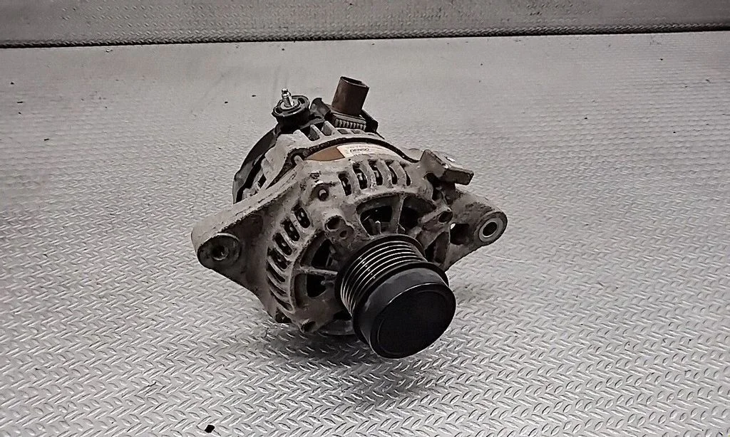 Generaator 270600T360