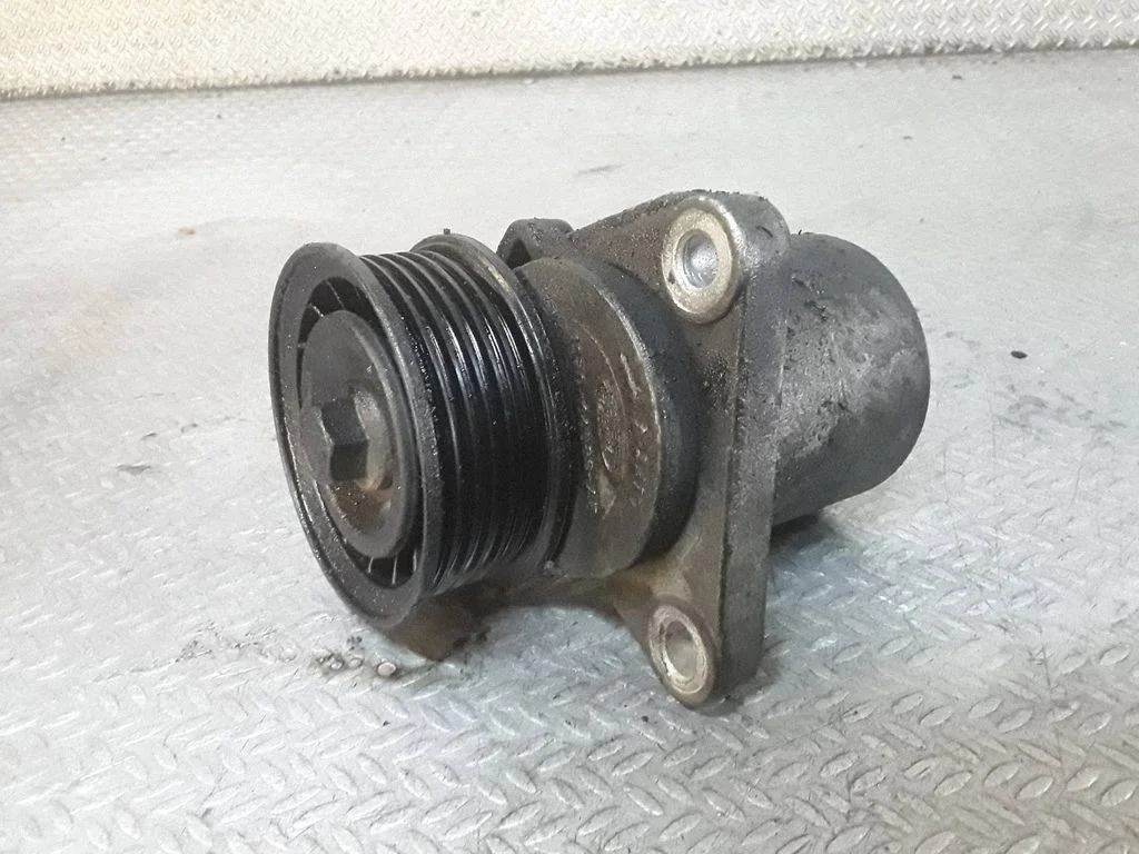 Generator/alternator belt tensioner – Ford S-MAX (2006-2015)