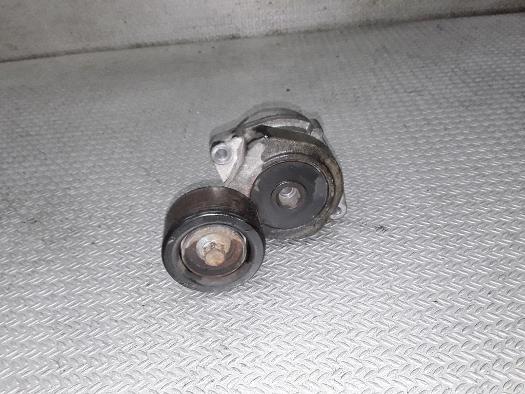 Napinacz paska – Honda Accord (2003-2007)