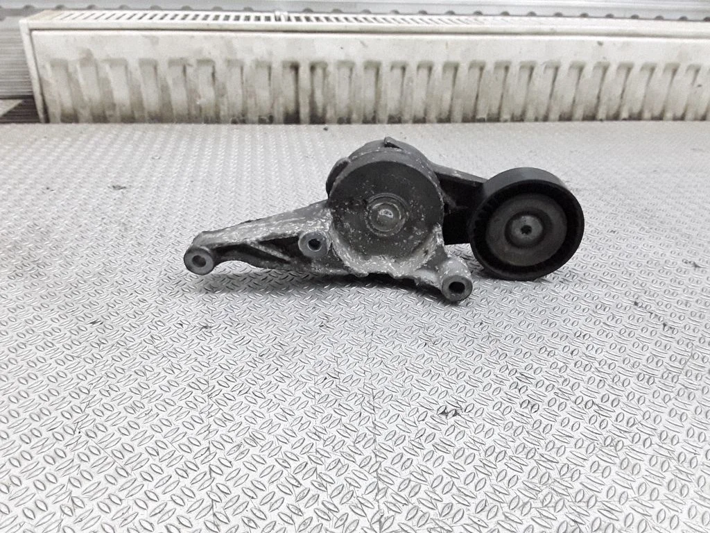 Napinacz paska – Volkswagen Jetta V (2005-2010)