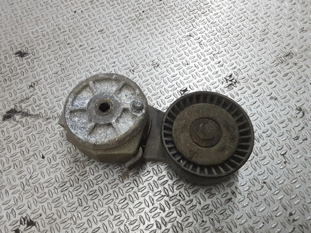 Napinacz paska – Chrysler Grand Voyager III (1995-2000)