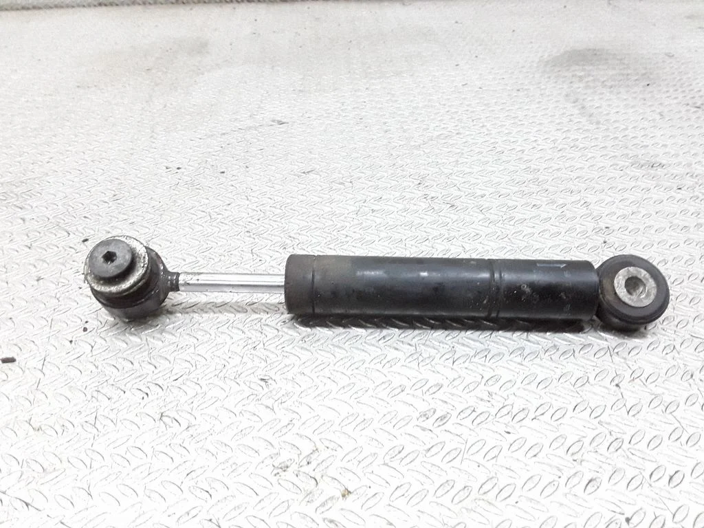 Napinacz paska – Audi A8 S8 D2 4D (1994-2002)