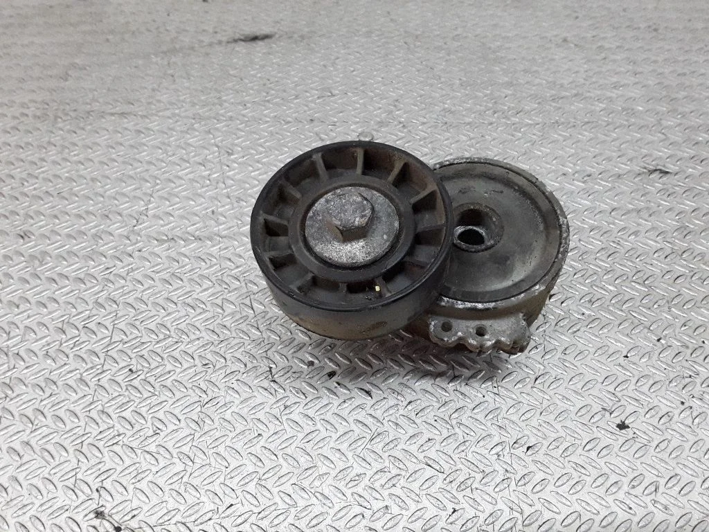 Generator/alternator belt tensioner – Peugeot 406 (1999-2006)