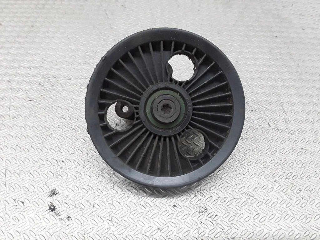 Generator/alternator belt tensioner – Renault Clio II (2001-2005)