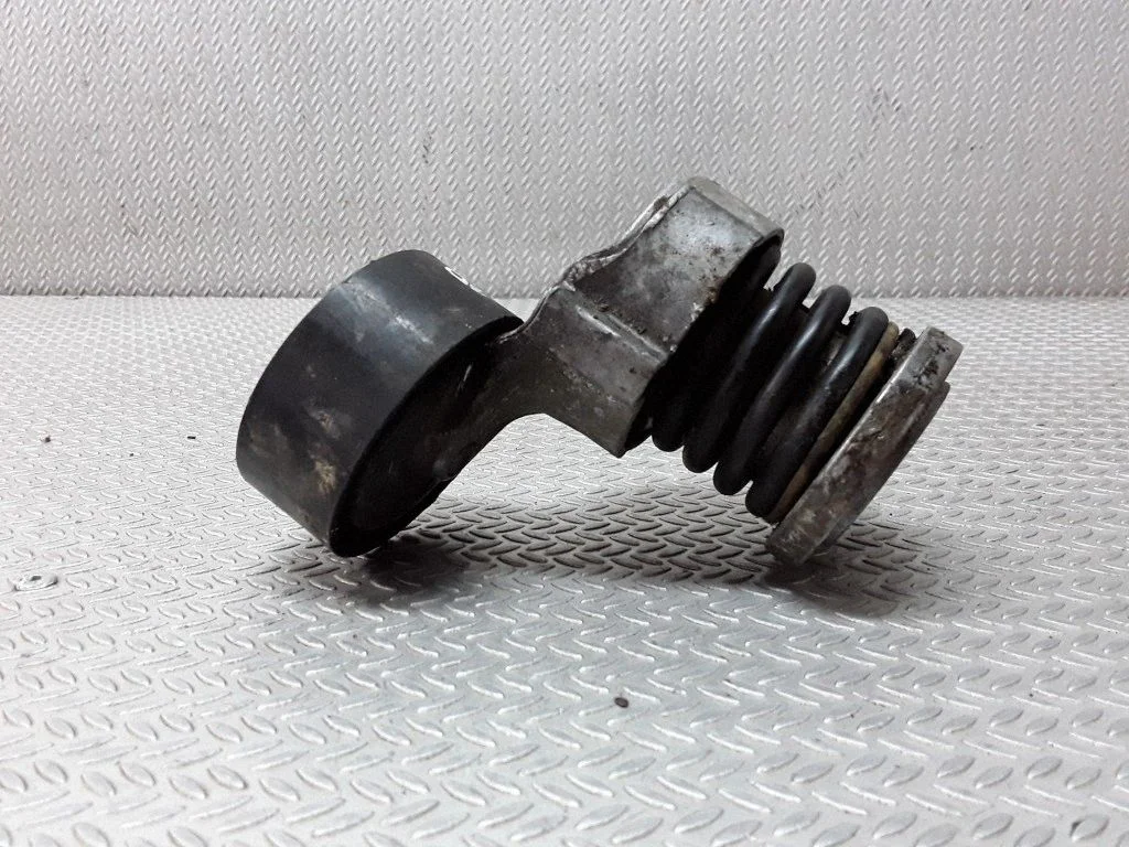 Generator/alternator belt tensioner – Skoda Roomster (5J) (2006-2015)