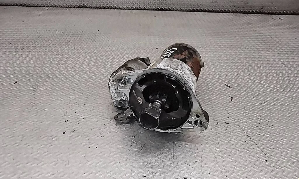 Starter motor – Mitsubishi Outlander (2001-2007)